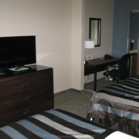 Wingate By Wyndham Fargo