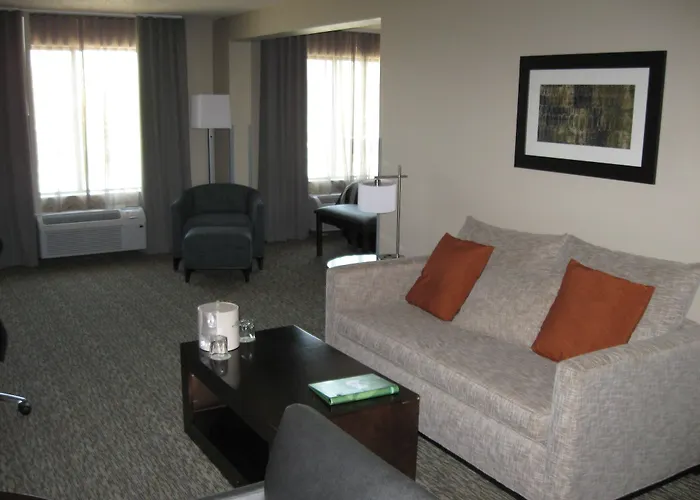 Hotel Wingate By Wyndham 3*