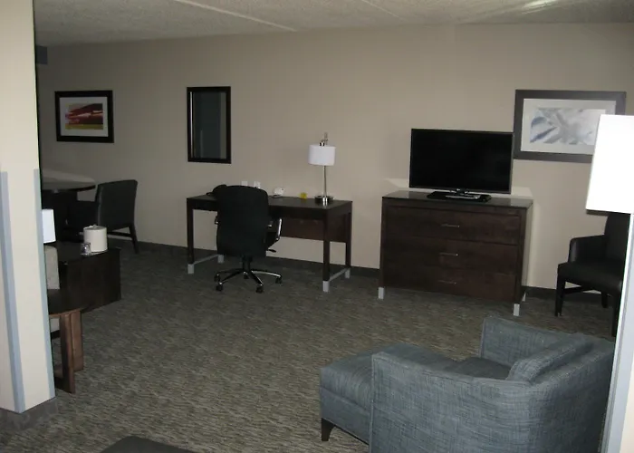 Hotel Wingate By Wyndham Fargo