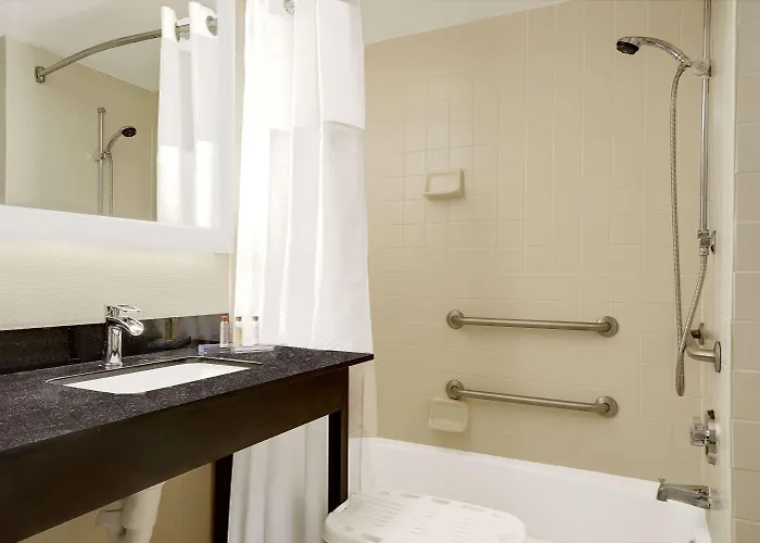 Wingate By Wyndham 3* Fargo